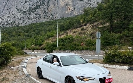 Alfa Romeo Giulia II, 2017 год, 1 900 000 рублей, 1 фотография