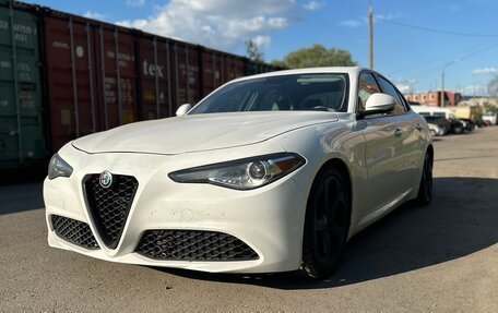 Alfa Romeo Giulia II, 2017 год, 1 900 000 рублей, 10 фотография