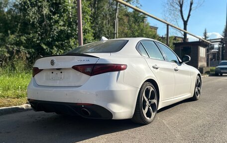 Alfa Romeo Giulia II, 2017 год, 1 900 000 рублей, 8 фотография