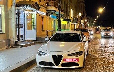 Alfa Romeo Giulia II, 2017 год, 1 900 000 рублей, 5 фотография