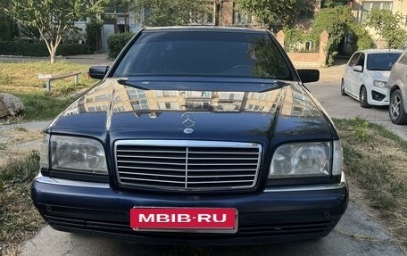 Mercedes-Benz S-Класс, 1996 год, 900 000 рублей, 2 фотография