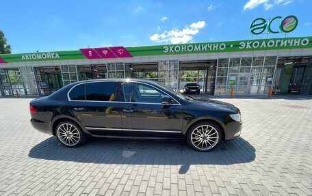 Skoda Superb III рестайлинг, 2008 год, 1 100 000 рублей, 4 фотография