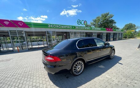 Skoda Superb III рестайлинг, 2008 год, 1 100 000 рублей, 5 фотография