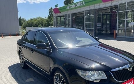 Skoda Superb III рестайлинг, 2008 год, 1 100 000 рублей, 3 фотография