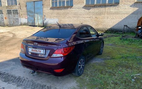 Hyundai Solaris II рестайлинг, 2011 год, 770 000 рублей, 4 фотография