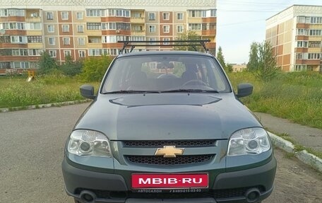 Chevrolet Niva I рестайлинг, 2013 год, 550 000 рублей, 1 фотография