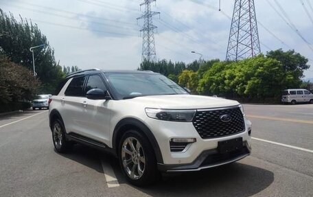 Ford Explorer VI, 2021 год, 4 512 000 рублей, 2 фотография