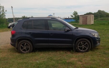 Volkswagen Tiguan I, 2011 год, 1 450 000 рублей, 3 фотография