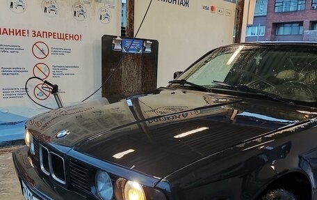 BMW 5 серия, 1991 год, 450 000 рублей, 1 фотография