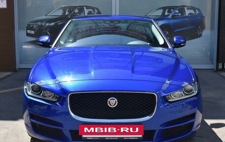 Jaguar XE I рестайлинг, 2018 год, 2 798 000 рублей, 2 фотография