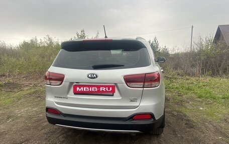 KIA Sorento III Prime рестайлинг, 2017 год, 2 450 000 рублей, 3 фотография