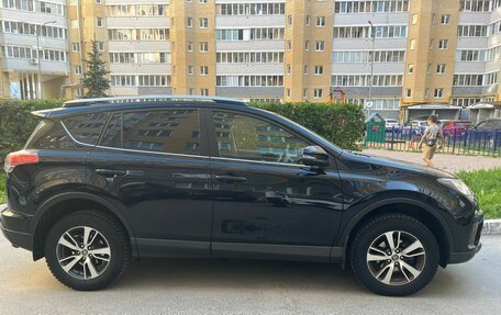 Toyota RAV4, 2016 год, 2 700 000 рублей, 6 фотография