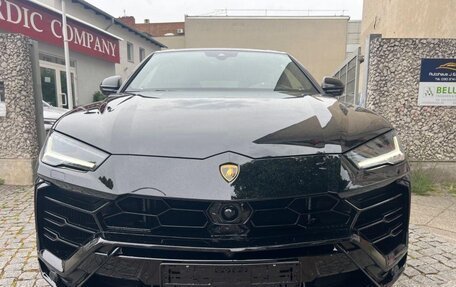 Lamborghini Urus I, 2024 год, 41 539 964 рублей, 2 фотография