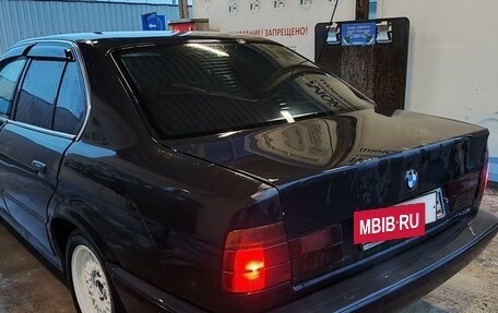 BMW 5 серия, 1991 год, 450 000 рублей, 3 фотография