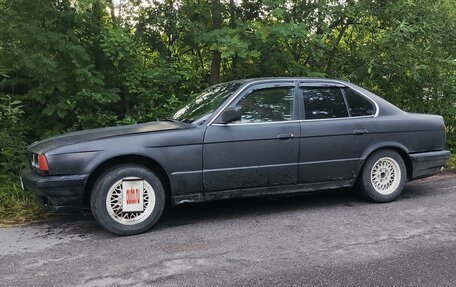 BMW 5 серия, 1991 год, 450 000 рублей, 13 фотография