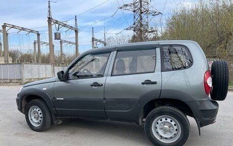 Chevrolet Niva I рестайлинг, 2012 год, 720 000 рублей, 6 фотография