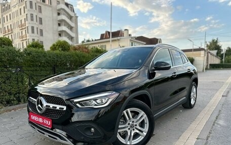 Mercedes-Benz GLA, 2020 год, 3 595 000 рублей, 1 фотография