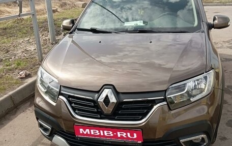 Renault Logan II, 2019 год, 1 320 000 рублей, 1 фотография