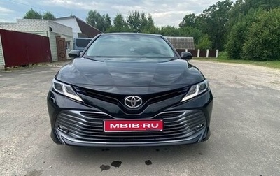 Toyota Camry, 2019 год, 2 800 000 рублей, 1 фотография