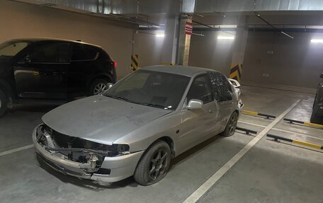 Mitsubishi Lancer VII, 1998 год, 100 000 рублей, 1 фотография