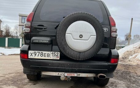 Toyota Land Cruiser Prado 120 рестайлинг, 2003 год, 1 706 000 рублей, 2 фотография