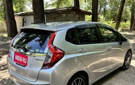 Honda Fit III, 2014 год, 1 065 000 рублей, 4 фотография