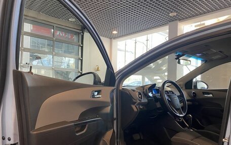 Chevrolet Aveo III, 2013 год, 870 000 рублей, 21 фотография