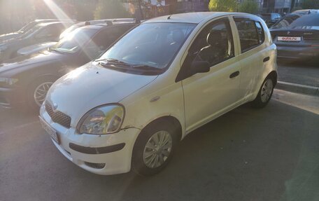 Toyota Vitz, 2002 год, 350 000 рублей, 2 фотография