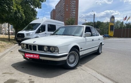 BMW 5 серия, 1992 год, 460 000 рублей, 1 фотография