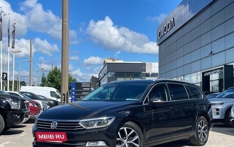 Volkswagen Passat B8 рестайлинг, 2018 год, 1 849 000 рублей, 3 фотография