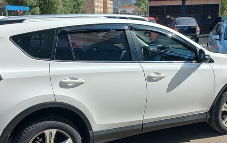 Toyota RAV4, 2016 год, 2 700 000 рублей, 9 фотография