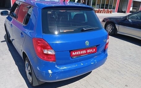 Skoda Fabia II, 2009 год, 450 000 рублей, 2 фотография