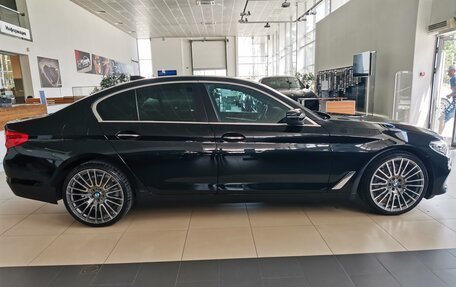 BMW 5 серия, 2017 год, 3 490 000 рублей, 4 фотография