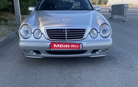 Mercedes-Benz E-Класс, 1997 год, 1 800 000 рублей, 2 фотография