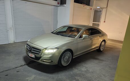 Mercedes-Benz CLS, 2011 год, 2 330 000 рублей, 2 фотография