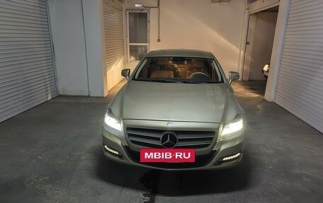 Mercedes-Benz CLS, 2011 год, 2 330 000 рублей, 3 фотография