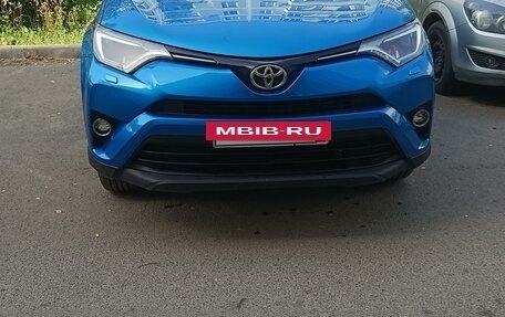 Toyota RAV4, 2016 год, 1 499 000 рублей, 2 фотография