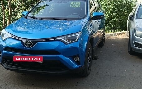 Toyota RAV4, 2016 год, 1 499 000 рублей, 3 фотография