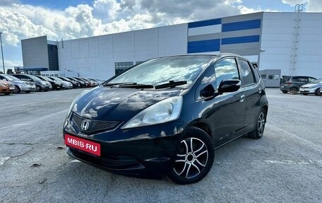 Honda Fit III, 2009 год, 745 000 рублей, 1 фотография