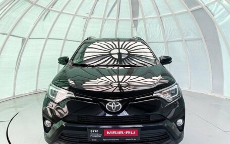 Toyota RAV4, 2017 год, 2 799 000 рублей, 2 фотография