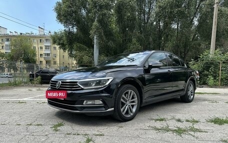 Volkswagen Passat B8 рестайлинг, 2016 год, 1 450 000 рублей, 2 фотография