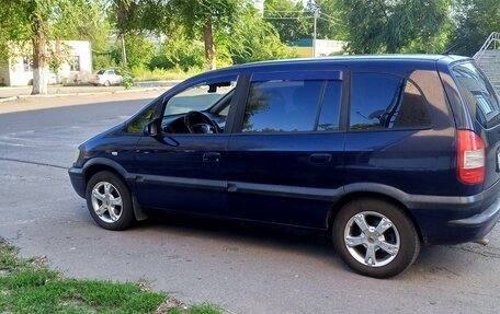 Opel Zafira A рестайлинг, 2003 год, 350 000 рублей, 5 фотография