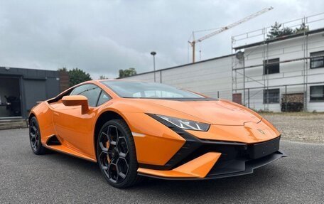 Lamborghini Huracán, 2024 год, 45 771 016 рублей, 3 фотография