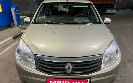 Renault Sandero I, 2011 год, 500 000 рублей, 3 фотография