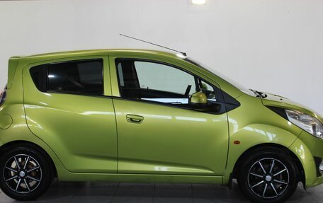 Chevrolet Spark III, 2011 год, 769 000 рублей, 4 фотография