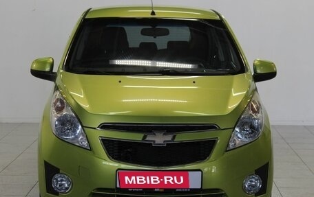 Chevrolet Spark III, 2011 год, 769 000 рублей, 2 фотография