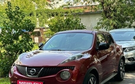 Nissan Juke II, 2014 год, 1 590 000 рублей, 2 фотография