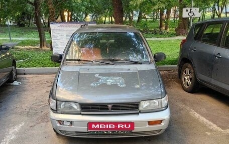 Mitsubishi Space Wagon III, 1992 год, 199 000 рублей, 6 фотография