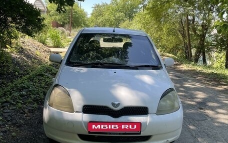 Toyota Vitz, 2001 год, 375 000 рублей, 2 фотография