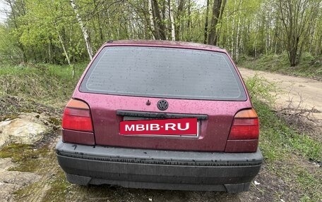 Volkswagen Golf III, 1993 год, 215 000 рублей, 2 фотография